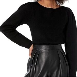 Rebecca Taylor Women's Cashmere Sweater -Black size Medium new